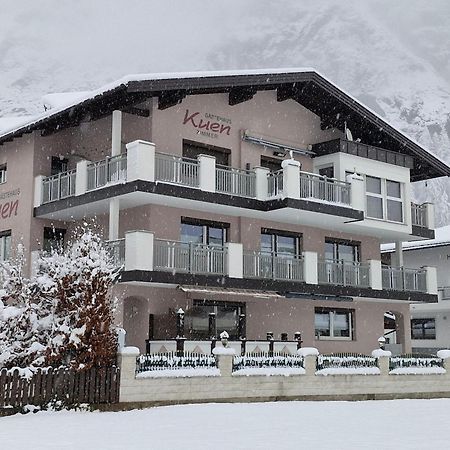Gaestehaus Kuen Längenfeld Buitenkant foto